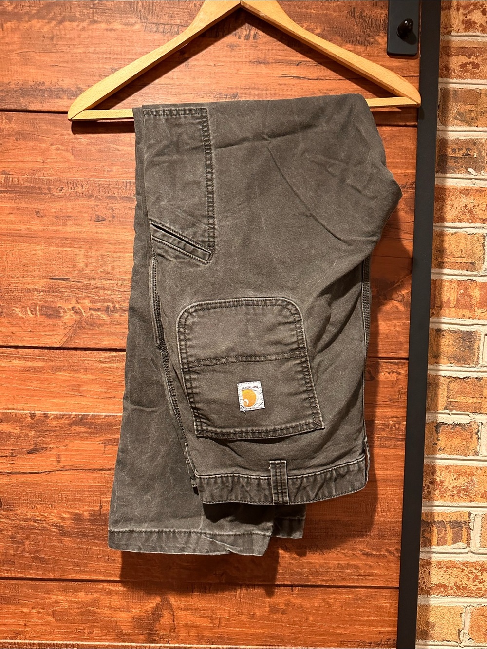 Carhartt relaxed fit size 38 x 32 pants (53)